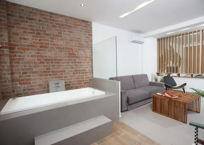 Artisan Executive Apartment