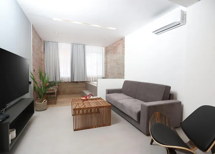 Apartment Artisan Executive *