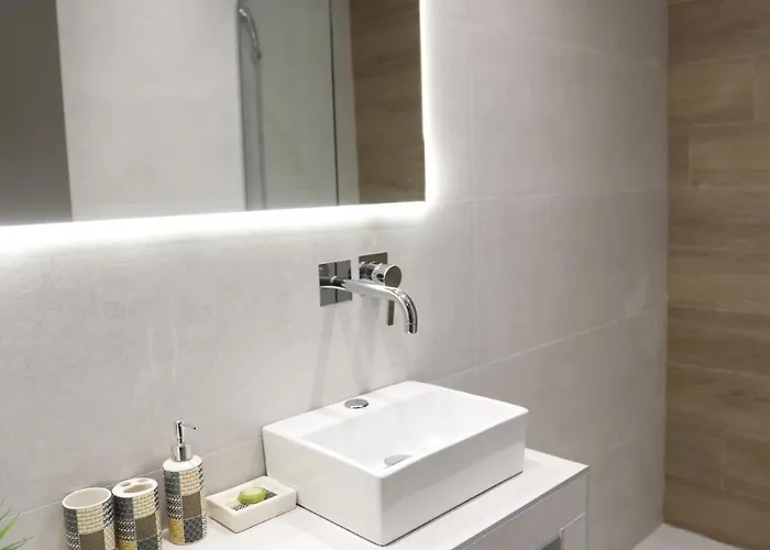 Apartment Artisan Executive