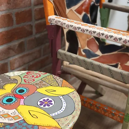 Apartment Artisan Executive