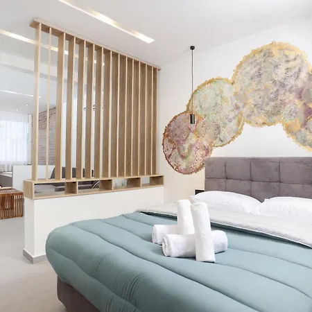 Apartment Artisan Executive *