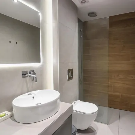 Apartment Artisan Executive