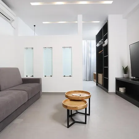 Artisan Executive Apartment *